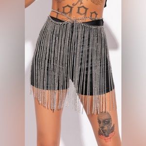 DANCE UP ON ME CHAIN SKIRT BELT